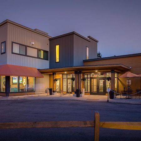 Sun & Ski Inn And Suites Stowe Kültér fotó