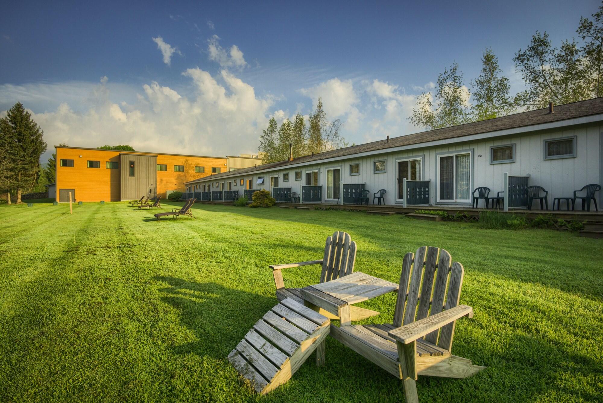 Sun & Ski Inn And Suites Stowe Kültér fotó