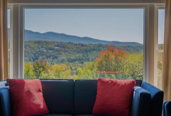 Sun & Ski Inn And Suites Stowe Kültér fotó
